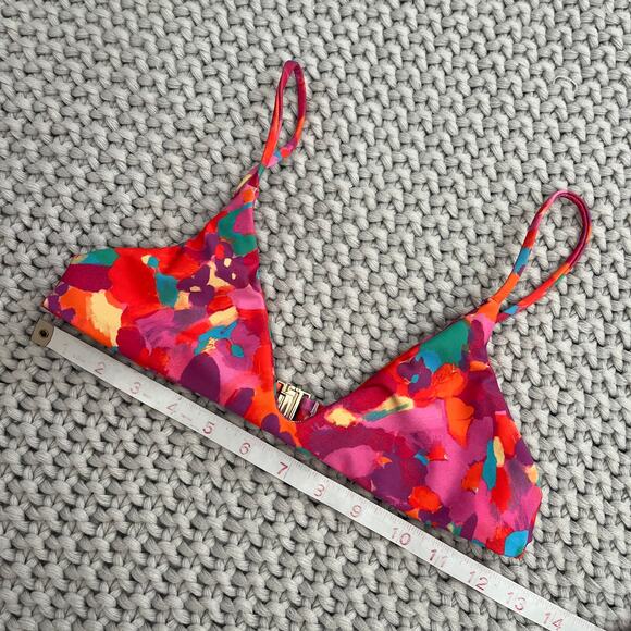 Skatie• ‘Gisele’ Bikini Top in ACAI - Picture 12 of 13